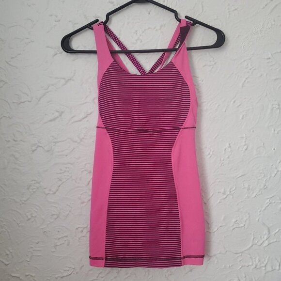 Lululemon Raspberry Energy Tank - Picture 3 of 5